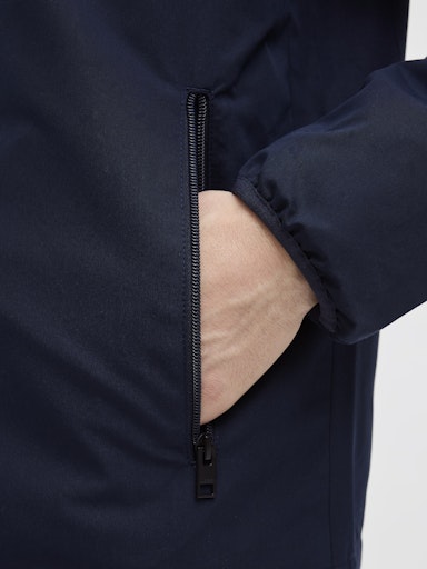 JACK-JONES_Springsummer_4679653_12271303_2.jpg JACK-JONES_Springsummer_4679653_12271303_2.jpg