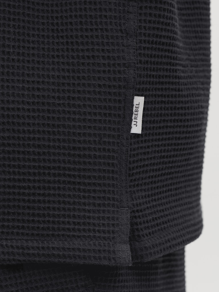 JACK-JONES_Springsummer_4918844_12289648_5.jpg JACK-JONES_Springsummer_4918844_12289648_5.jpg